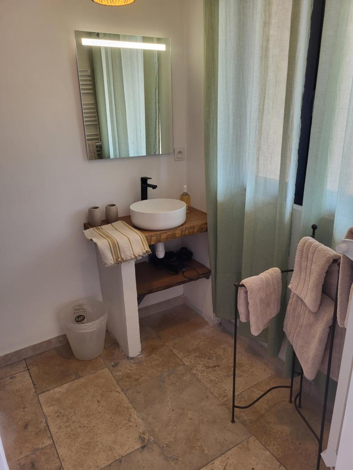 Pougnadoresse Bastide De La Madeleine B&B 외부 사진